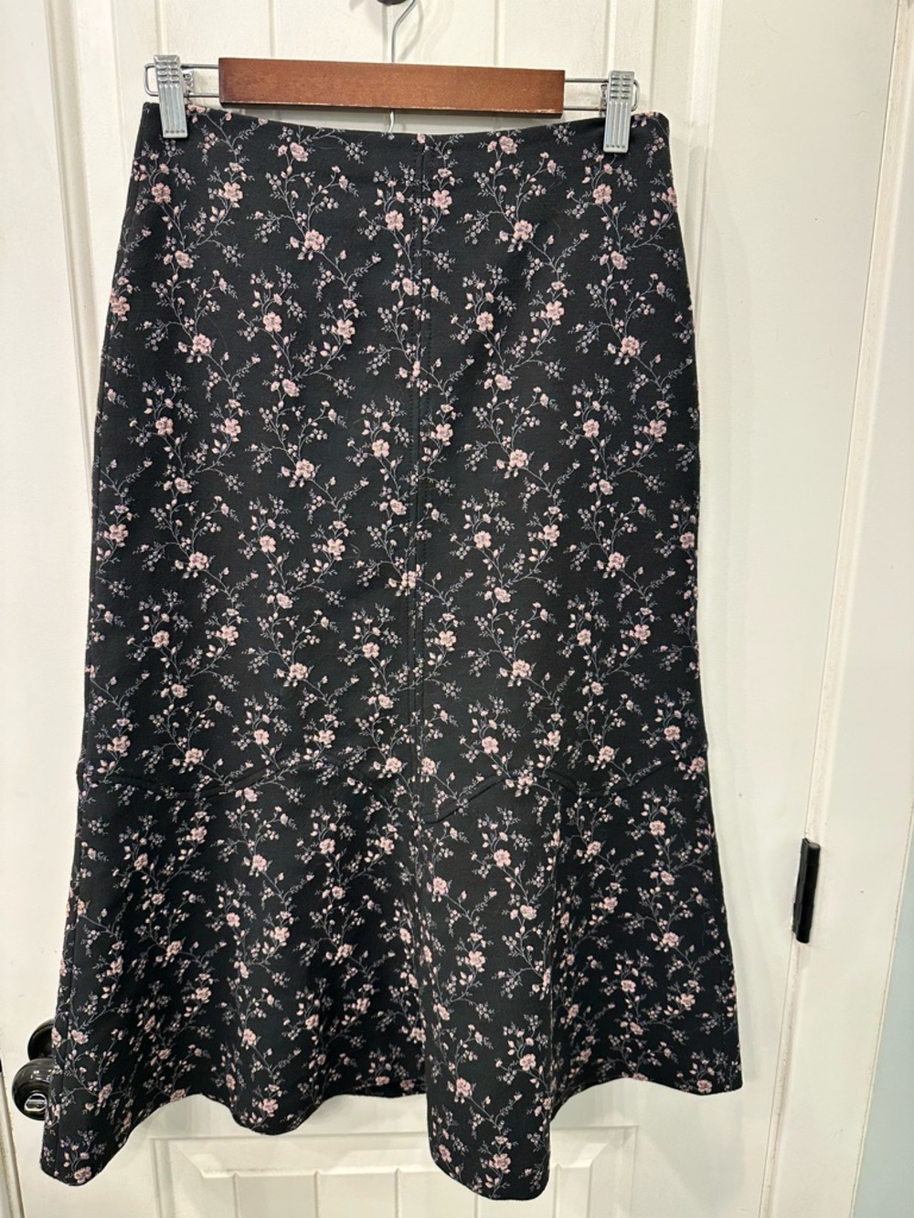 Rebecca Taylor Black Pink Floral Jacquard Mermaid Skirt Size 4 Flare Hem